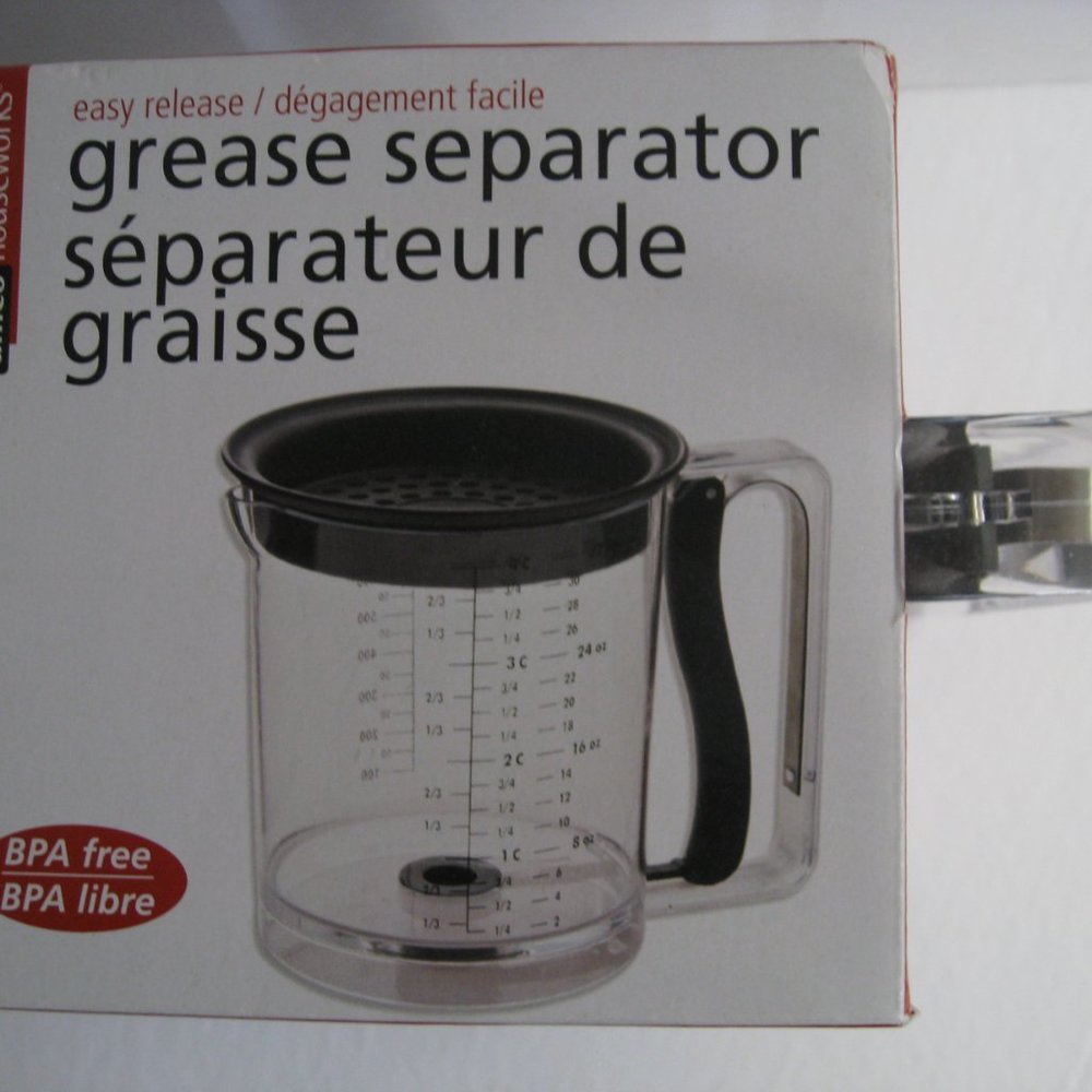 Amco 4 Cup Easy Release Fat And Gravy Separator With Deep Removable Lid - Black